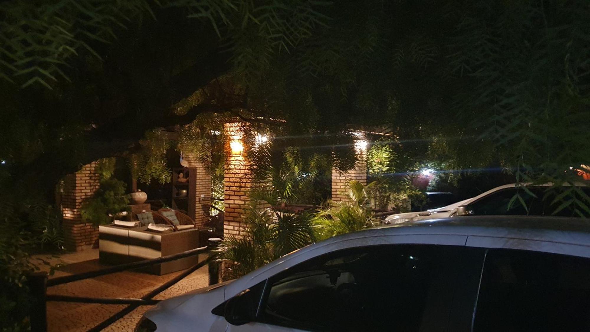 Hotel Das Palmeiras Paracatu Exterior photo